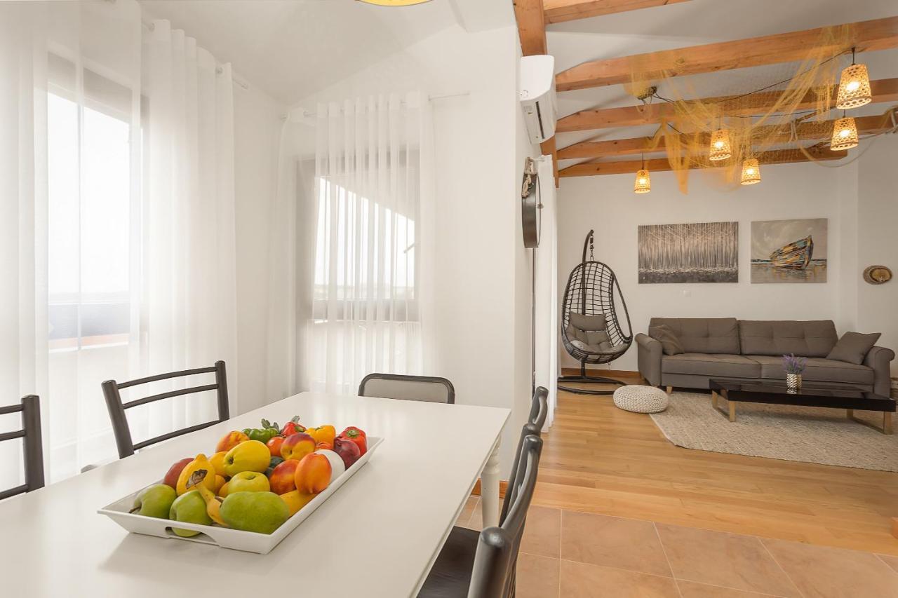 Apartments Cesare With Shared Pool Ližnjan المظهر الخارجي الصورة