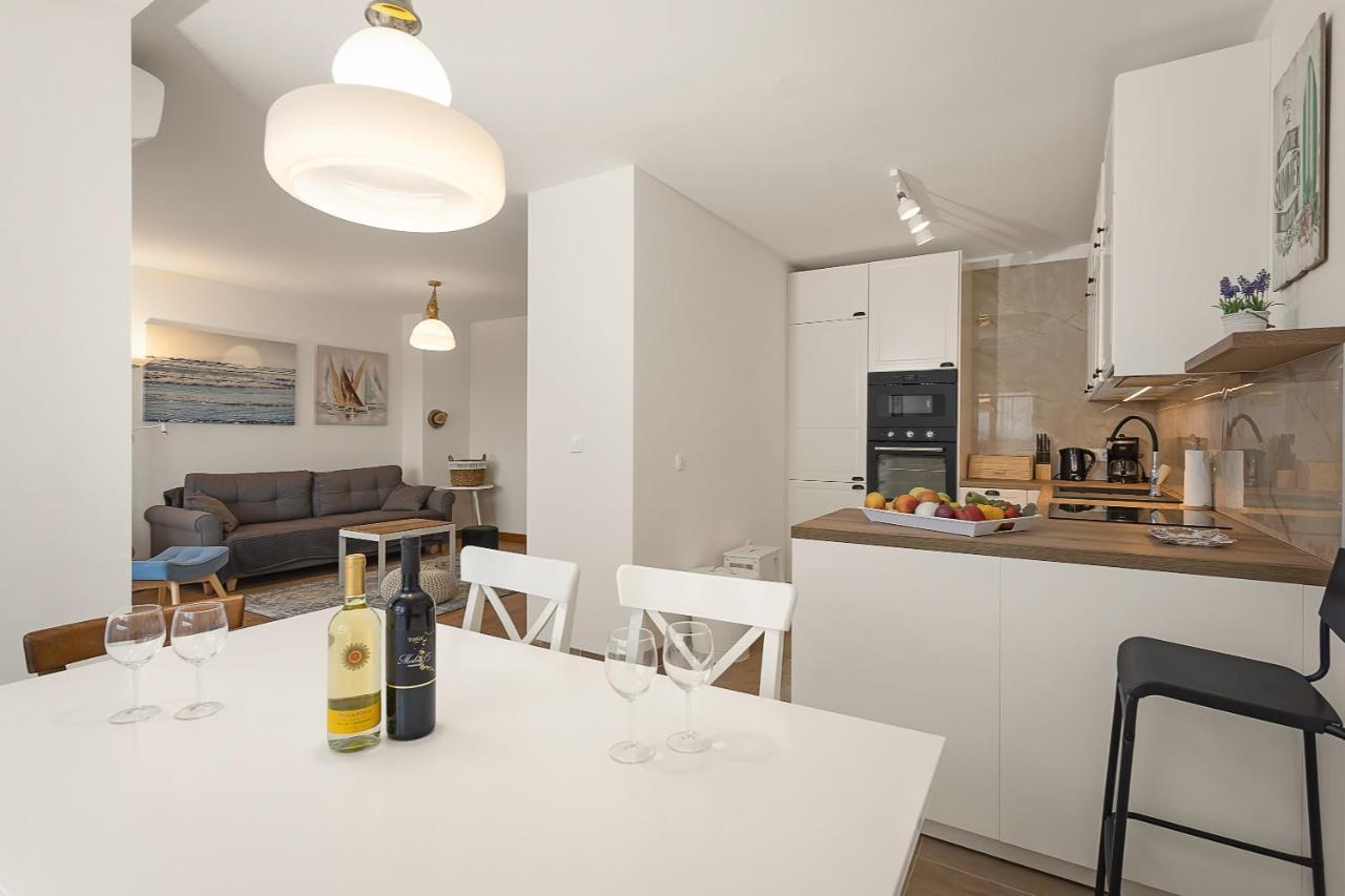 Apartments Cesare With Shared Pool Ližnjan المظهر الخارجي الصورة