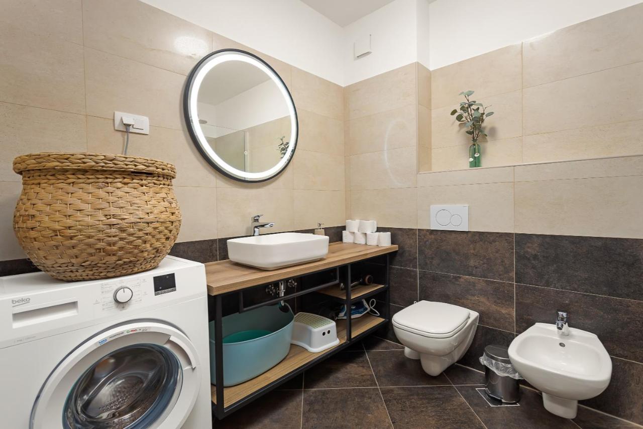 Apartments Cesare With Shared Pool Ližnjan المظهر الخارجي الصورة